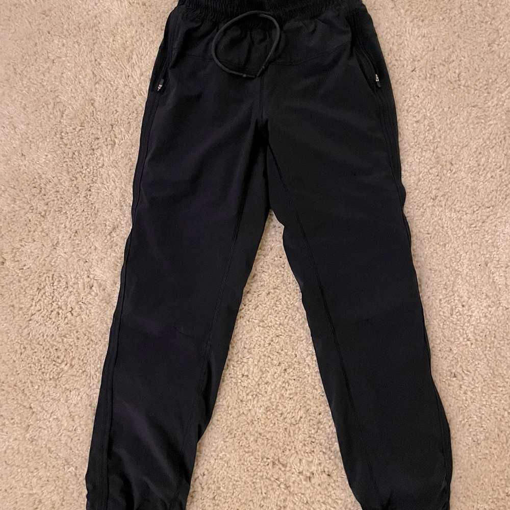 Double lined navy lululemon joggers